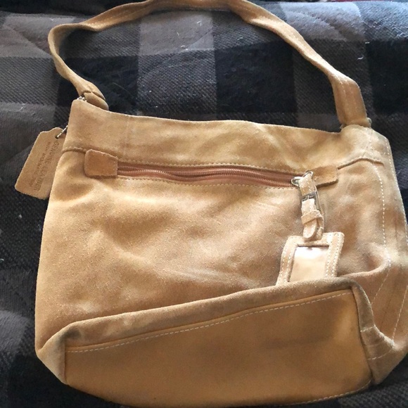 Suede genuine leather tan snaps close hobo type pocketbook one big section - Picture 1 of 7